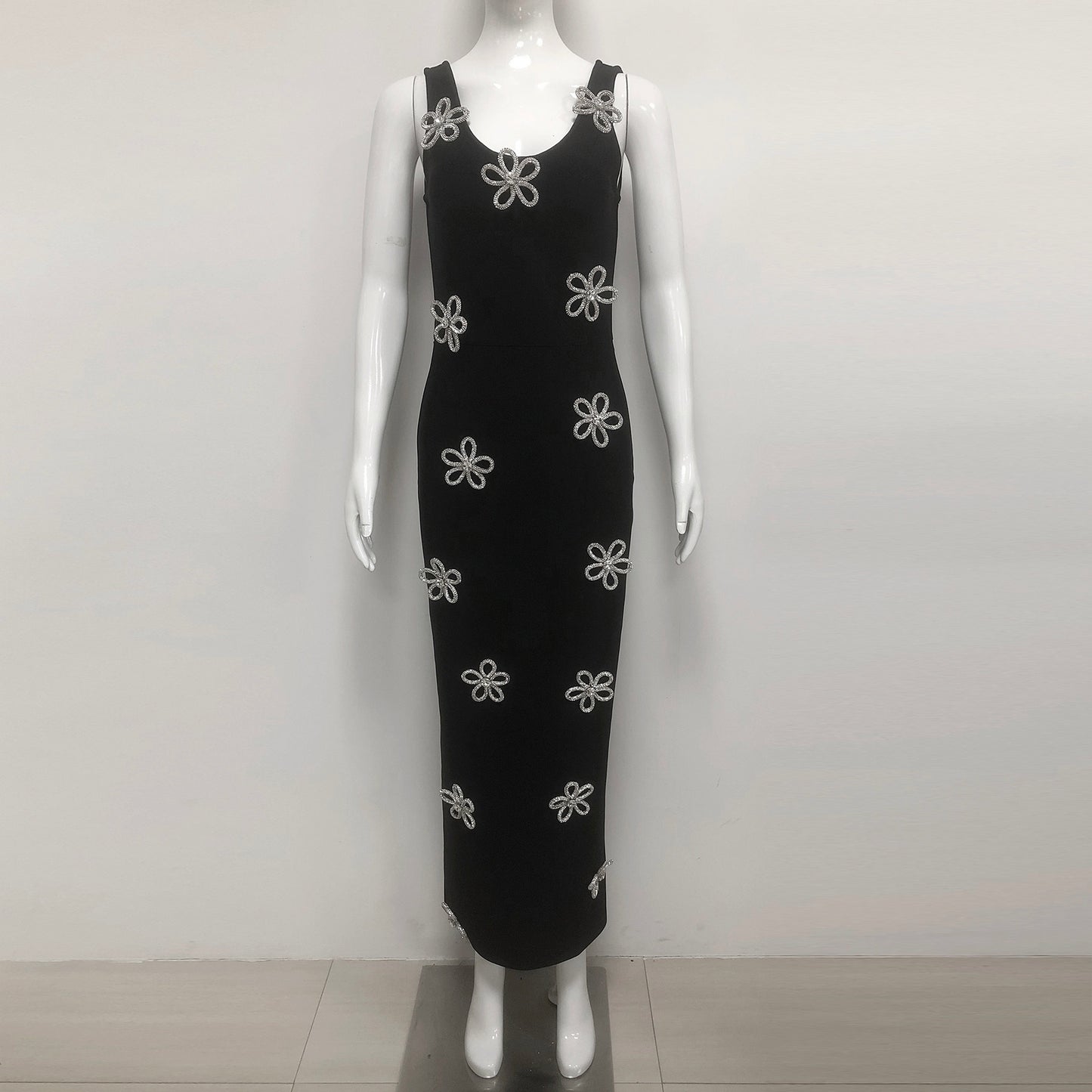 Crystal Floral Detail Maxi Dress Black HV2519