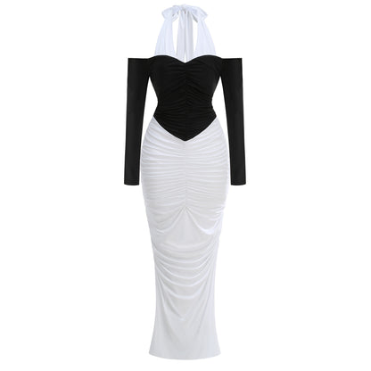 เดรสยาวผูกคอแขนยาวลายคลื่นสีขาวดำ HV2886