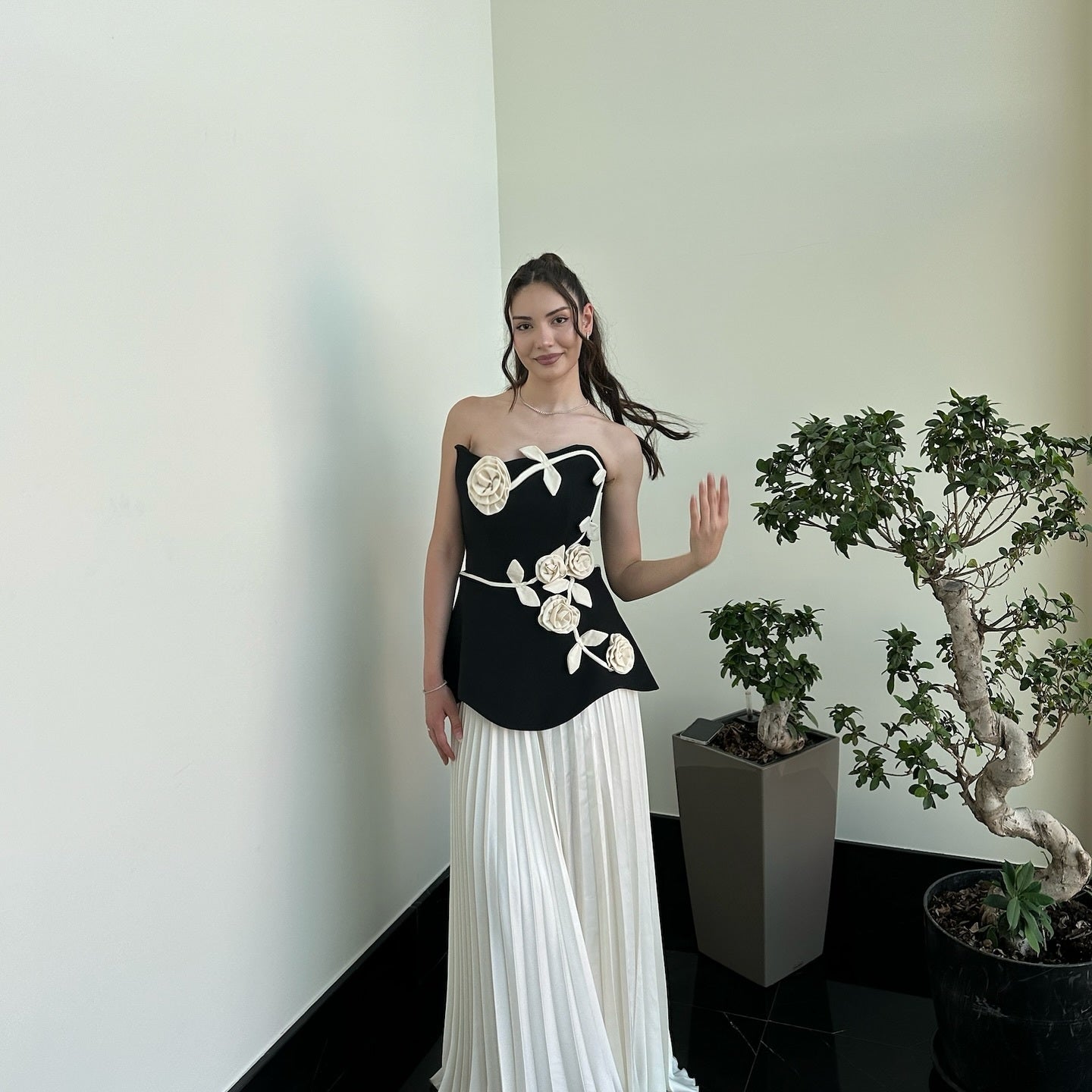 Strapless Floral Peplum Pleated Midi Dress Black White HV2612