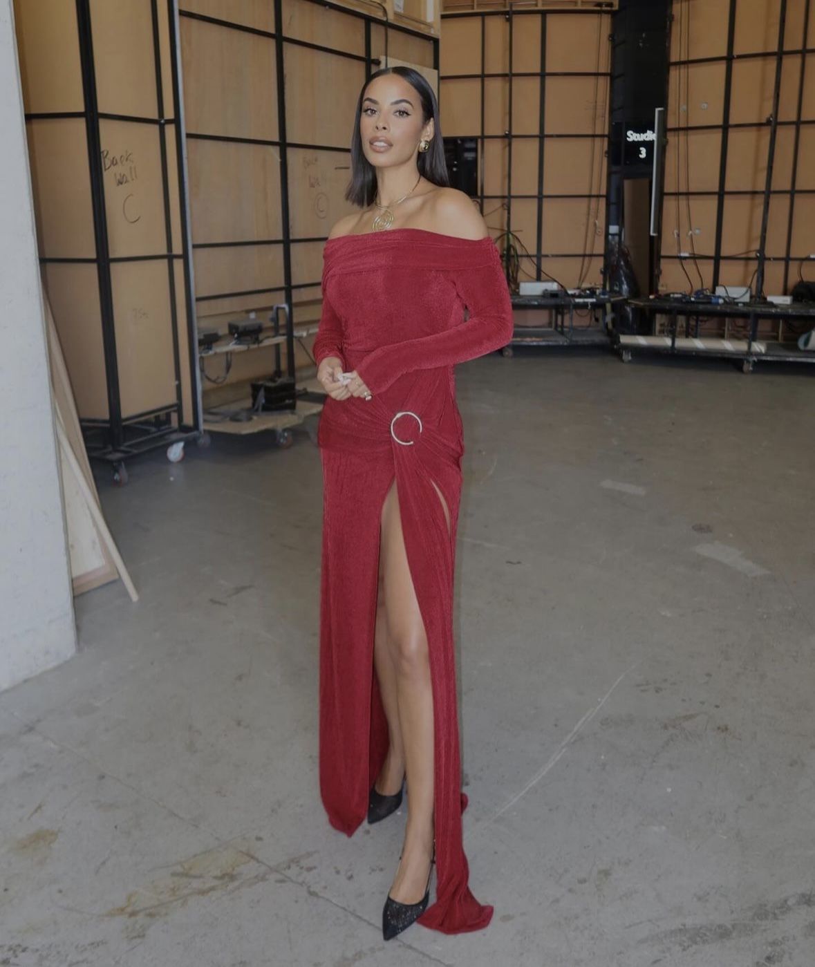Long Sleeve Draped Bardot Maxi Velvet Dress Red HV2061