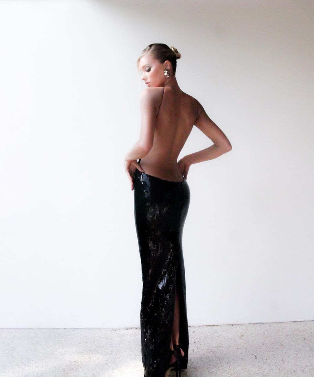 Halter Backless Sequin Maxi Dress Black HV9660