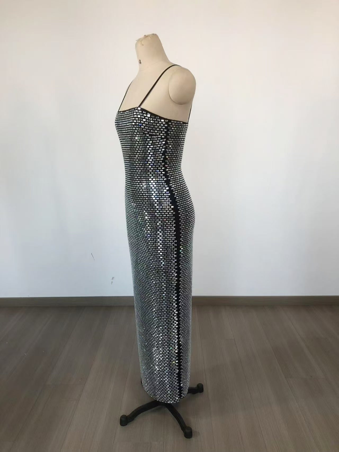 Embellished Maxi Dress Burgundy HV2725