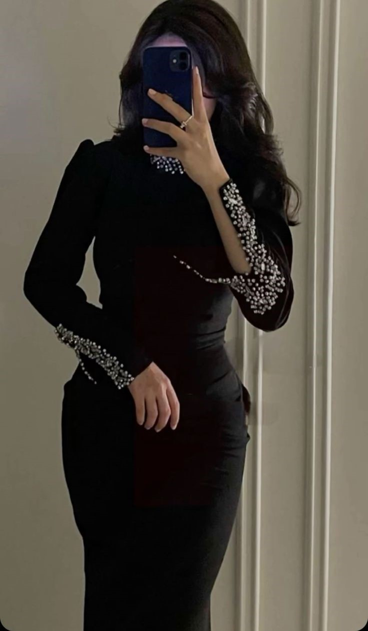 Long Sleeve Crystal Detail Midi Dress Black HV1687