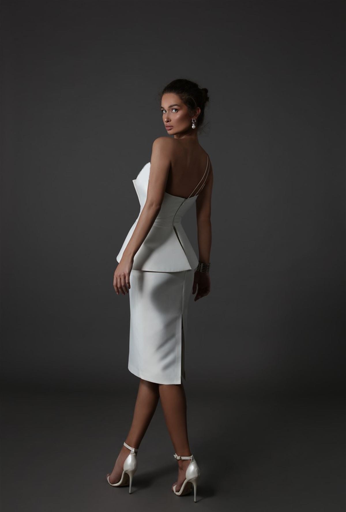 One Shoulder Structured Peplum Midi Dress V8304