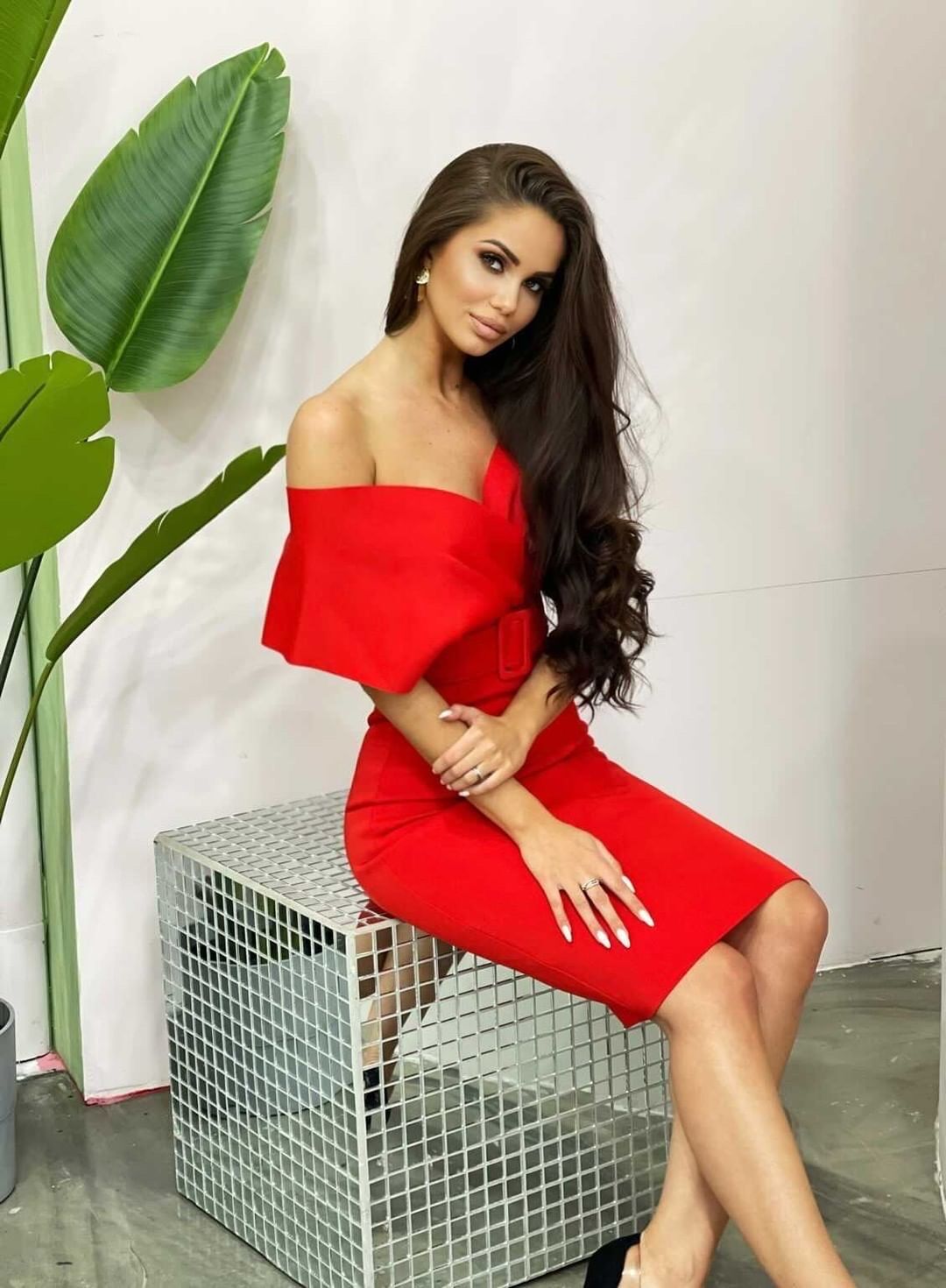 Off The Shoulder Belt Midi Dress  HV7760